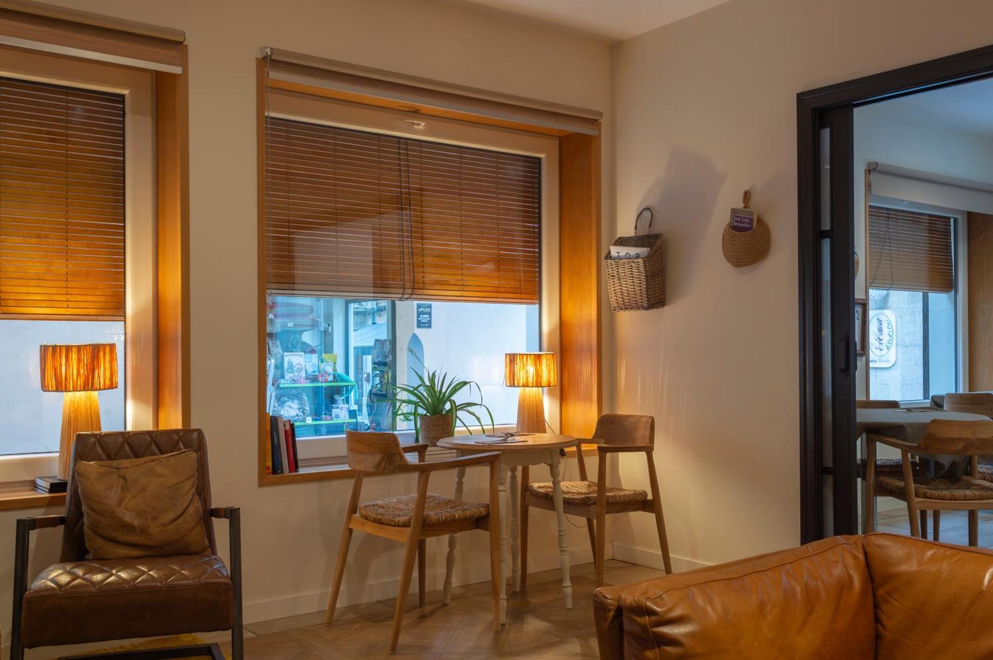 Hostal Boutique Es Portalet 桑特费柳德吉克索尔斯 外观 照片