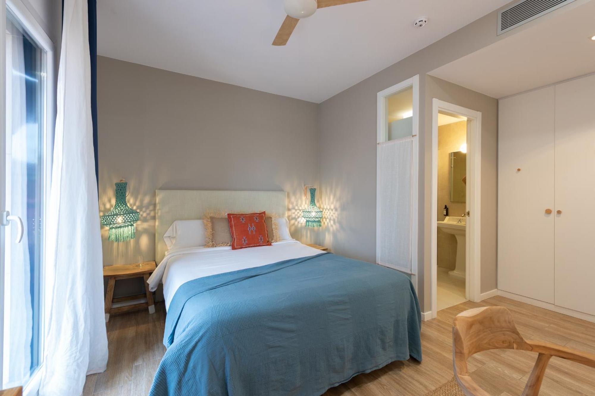 Hostal Boutique Es Portalet 桑特费柳德吉克索尔斯 外观 照片